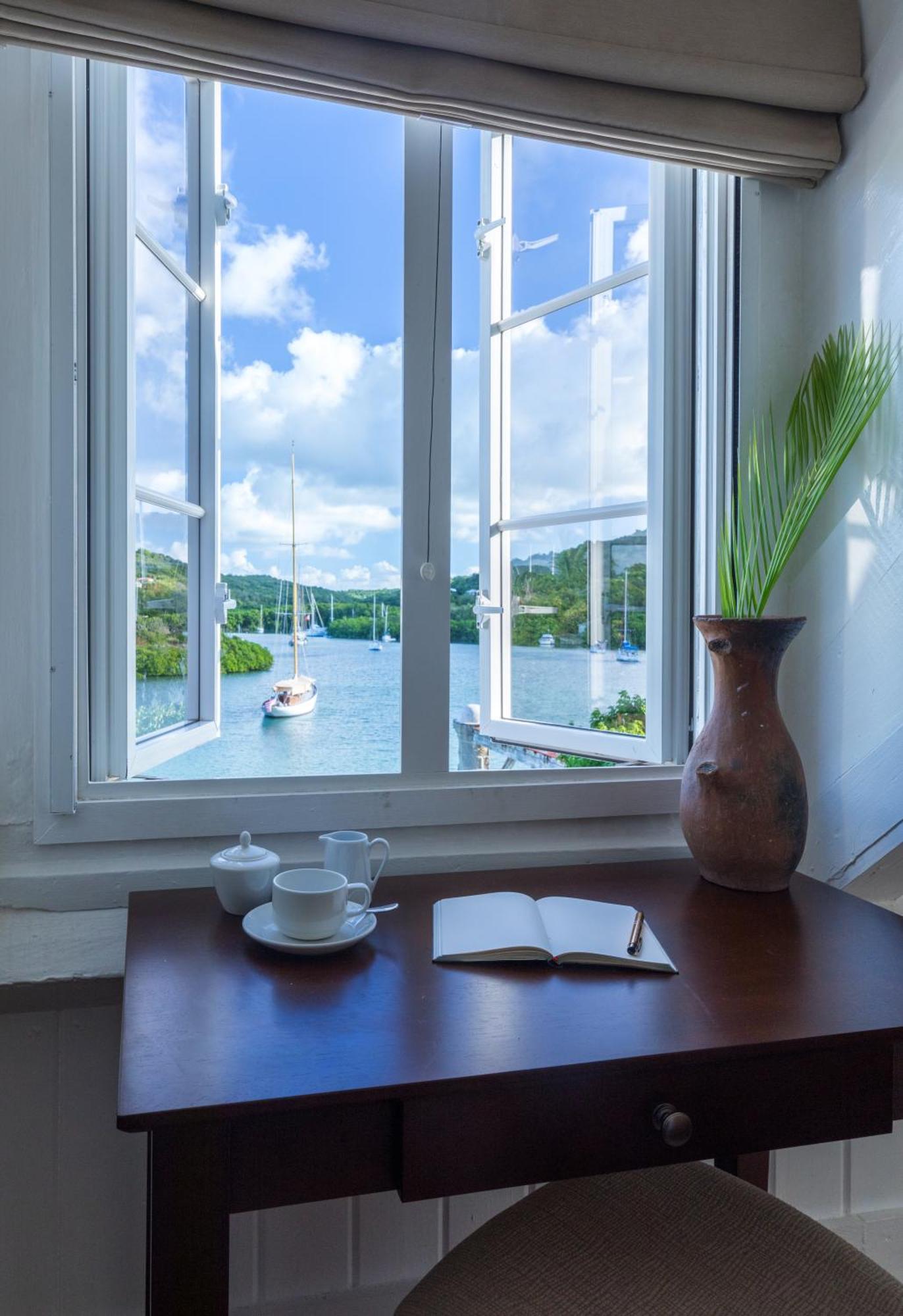 Admiral'S Inn And Gunpowder Suites English Harbour Экстерьер фото
